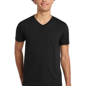 District ®  Very Important Tee ®  V-Neck.
